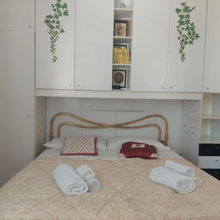Casa Di Tania Apartment Триест Екстериор снимка